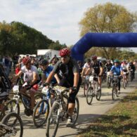 Cyklistický závod Symbio+ Cross Country Dolní Jirčany 2012