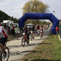 Cyklistický závod Symbio+ Cross Country Dolní Jirčany 2012