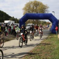 Cyklistický závod Symbio+ Cross Country Dolní Jirčany 2012