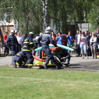 Hasičské závody na hřišti v Dolních Jirčanech 26.5.2012