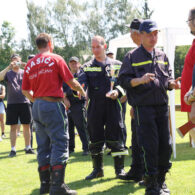 Hasičské závody na hřišti v Dolních Jirčanech 26.5.2012