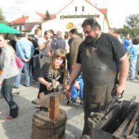 Svatováclavské posvícení na návsi v Dolních Jirčanech