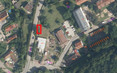 Neprůchozí chodník ul. Pražská nad zahradnictvím